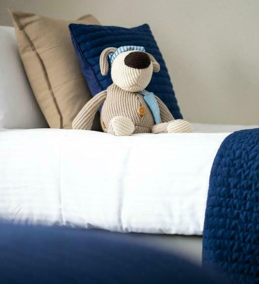 Chambre Familiale, Stover Lodge