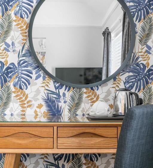 Suite Lit King, Stover Lodge