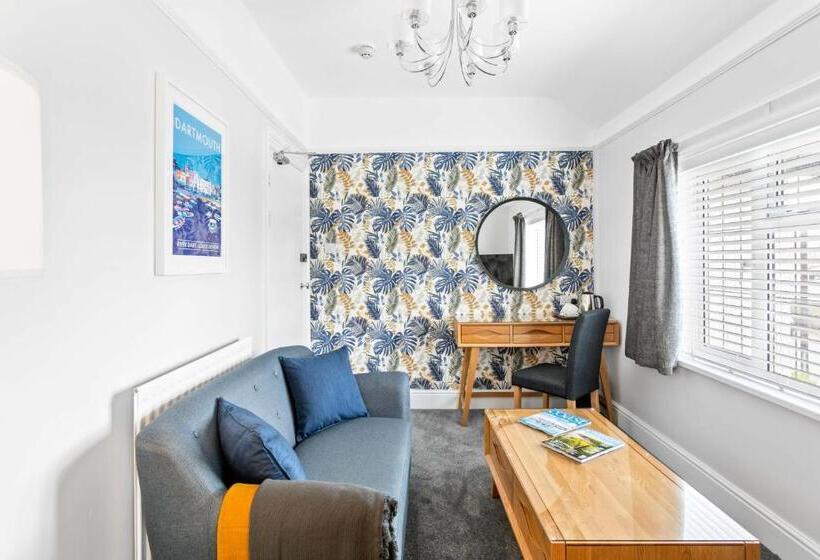 Suite Lit King, Stover Lodge