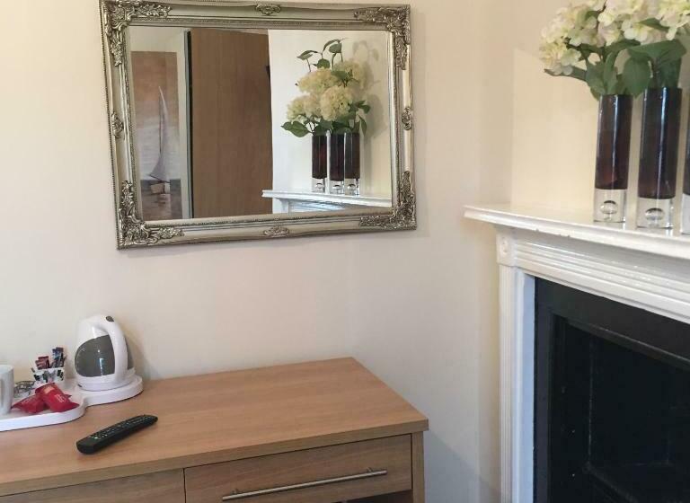 غرفة قياسية مطلّة علي البحر, The Pier Inn