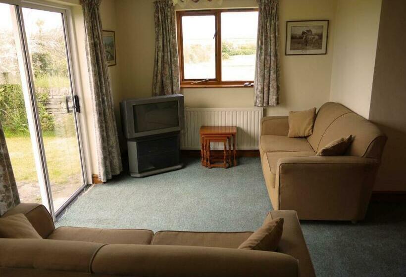 Апартаменты 2 Спальни, The Poldark Inn