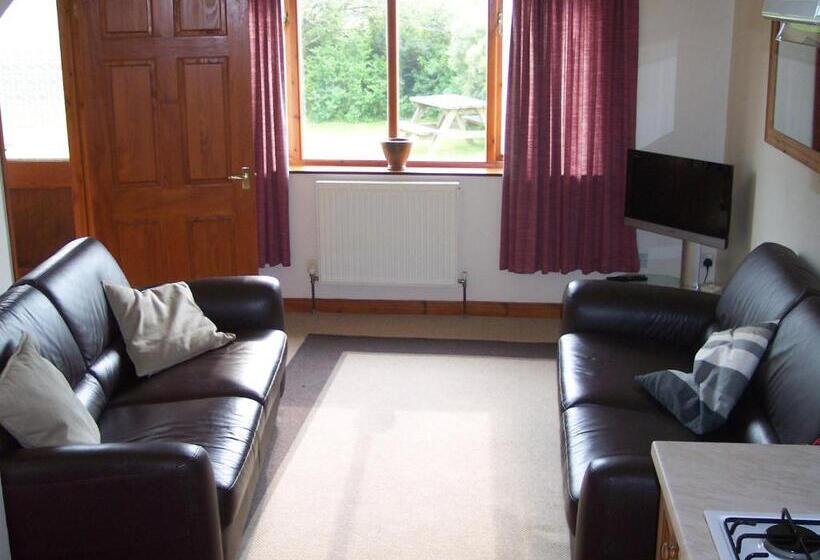 Апартаменты 1 Спальня, The Poldark Inn