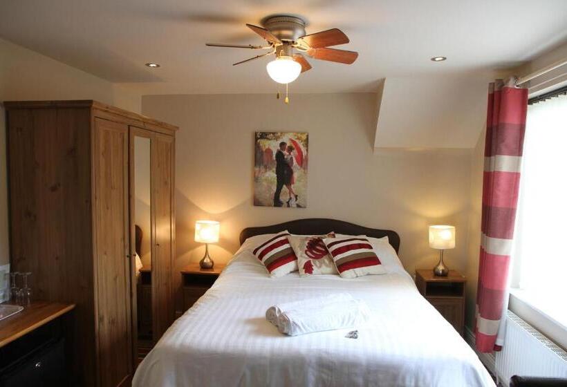 带大床的标准间, Castle Green Bed And Breakfast