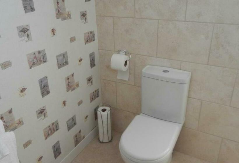 غرفة سوبيريور ذات إطلالة جانبية على البحر, Colbourn Bed And Breakfast