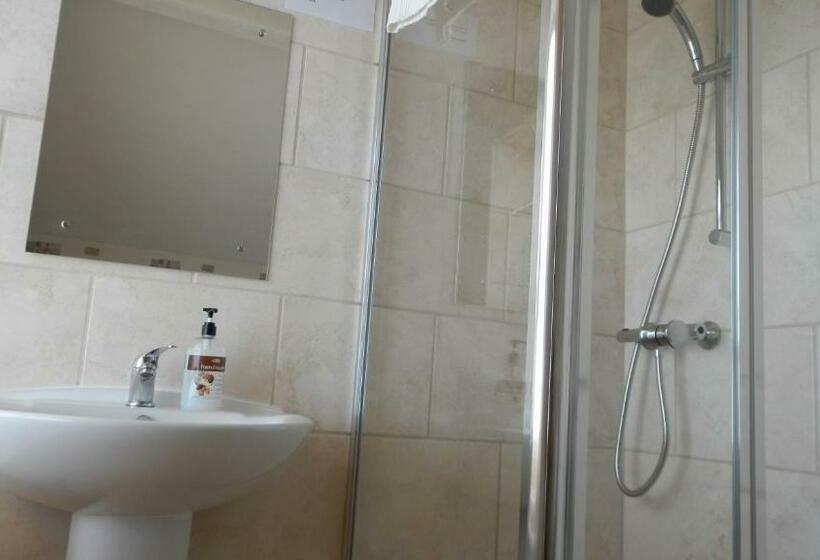 غرفة سوبيريور ذات إطلالة جانبية على البحر, Colbourn Bed And Breakfast