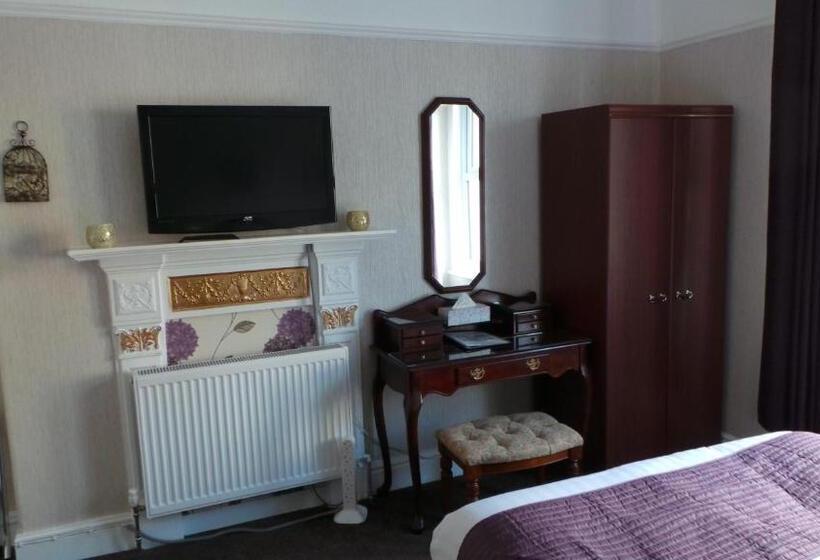 غرفة سوبيريور ذات إطلالة جانبية على البحر, Colbourn Bed And Breakfast