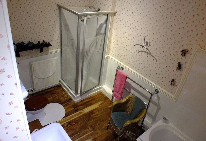 Номер Классика Двуспальная Кровать, Greystones B&b