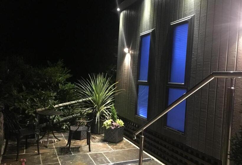 테라스 주니어 스위트, Aberdunant Hall