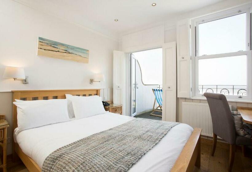 Номер Deluxe Вид на Море с Балконом, Continental