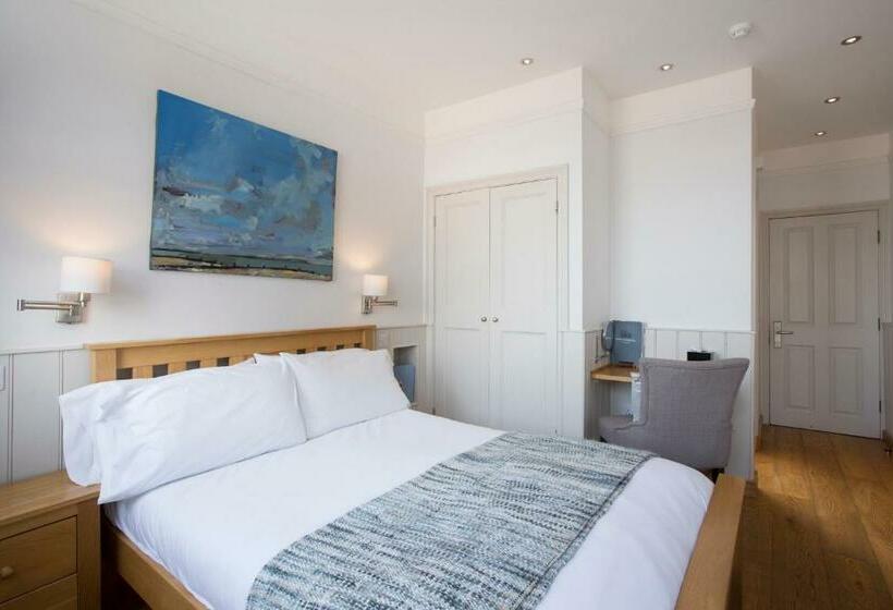 Номер Deluxe Вид на Море с Балконом, Continental