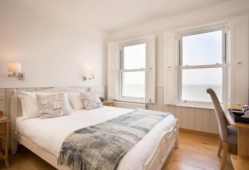 Номер Deluxe, Continental