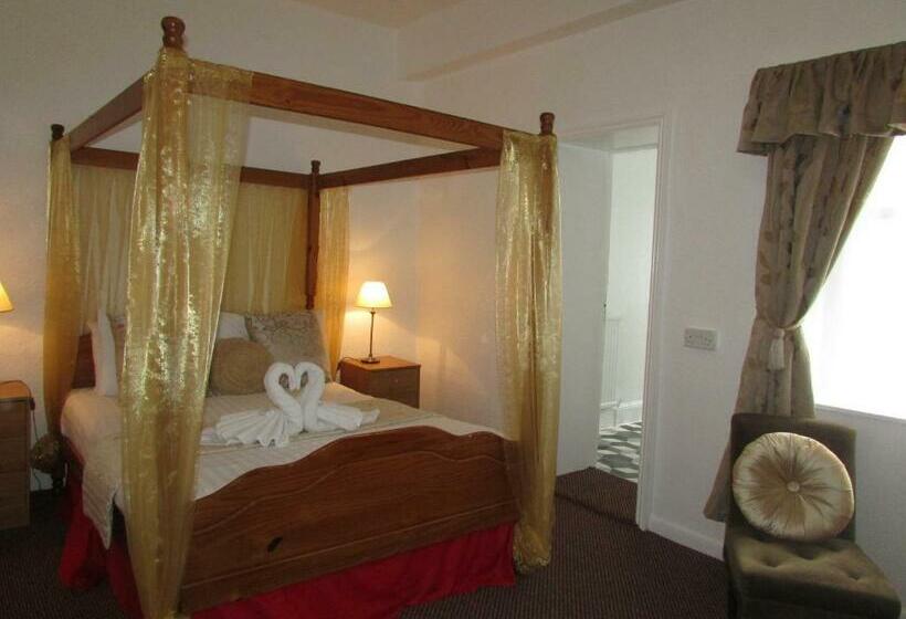 스탠다드 룸, Holliers