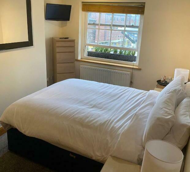 标准间, Lower Turks Head