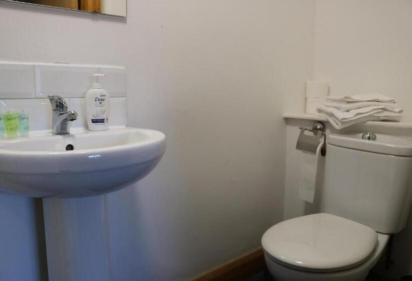 标准间, Lower Turks Head