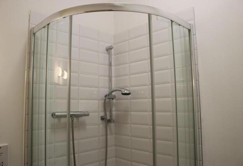 标准间带阳台, Lower Turks Head