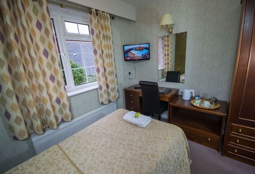 标准单人间, Old Kings Arms