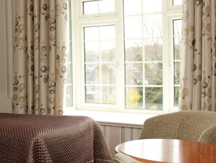 标准间, Old Kings Arms