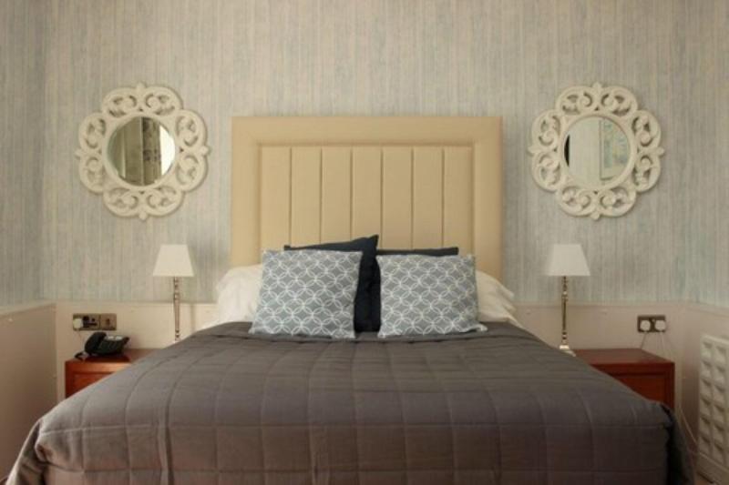 标准间, Old Kings Arms