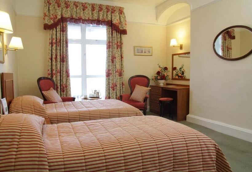 标准间, Royal York & Faulkner