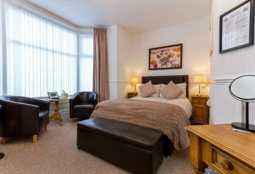 חדר סופריור צדדי נוף לים, The Dudley