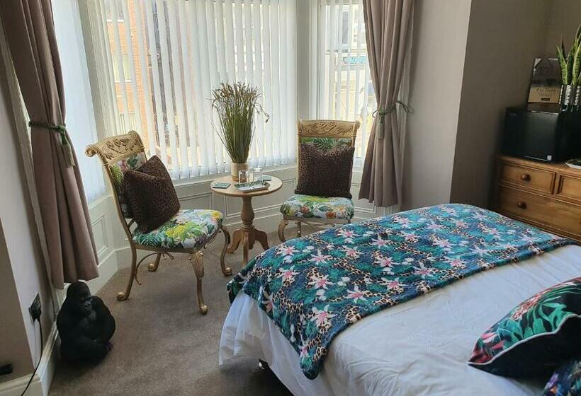 חדר סופריור צדדי נוף לים, The Dudley