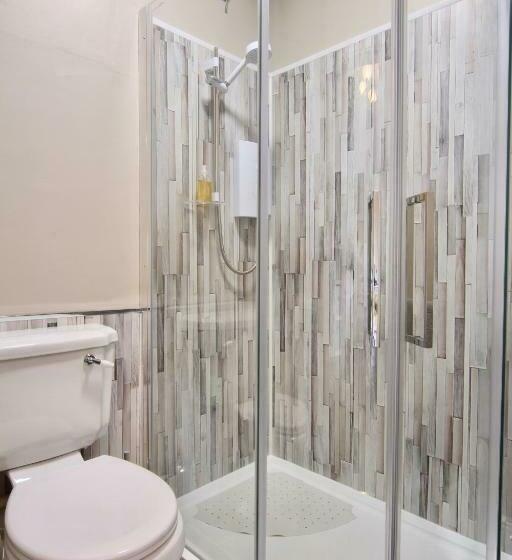 חדר סטנדרט עם מיטת קינג, Ivy Cottage Bed & Breakfast