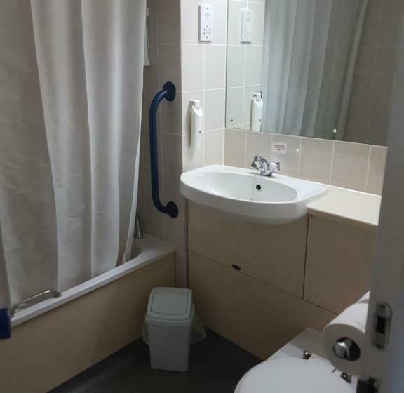 Стандартный Номер Кровать Кинг, Redwings Lodge Dunstable