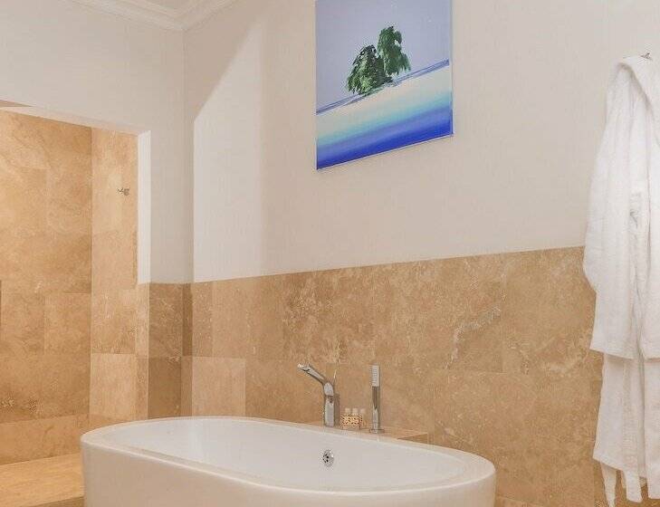 سوئیت دلوکس 3 خوابه, Ravenhurst Bed And Breakfast