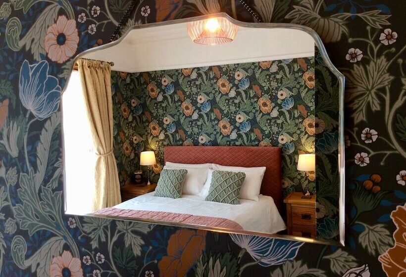 Номер Стандарт с Балконом, Southcliffe B&b