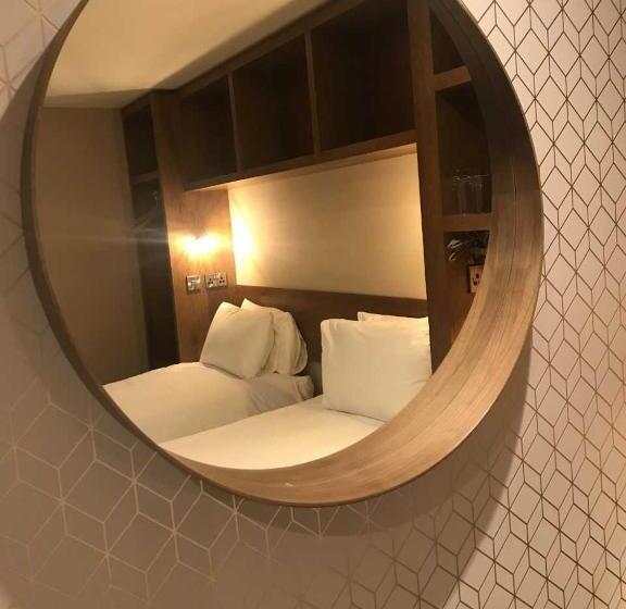 غرفة إقتصادية, The Enniskillen Hotel And Motel