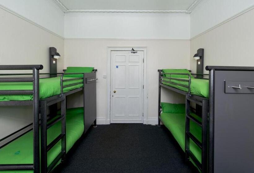 Кровать в Многоместном Номере с Общей Ванной, Yha Hawkshead