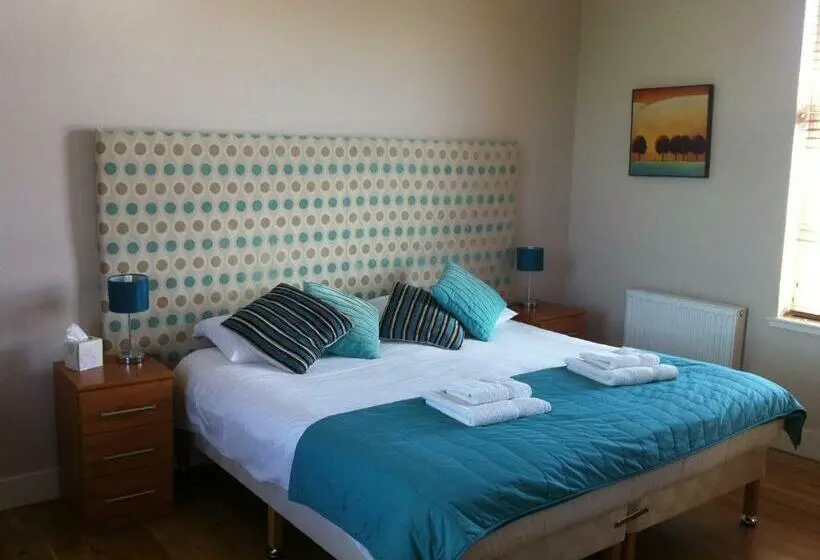Standard Kolmen Hengen Huone, Ashbank Bed & Breakfast
