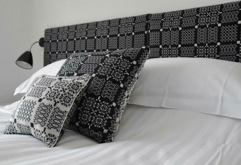 基本间, Greenbank Lodge Llangollen