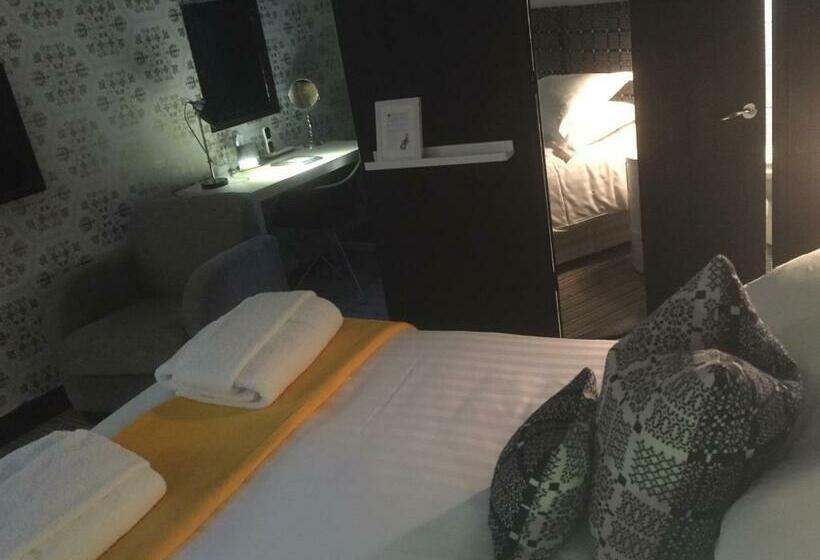 基本间, Greenbank Lodge Llangollen