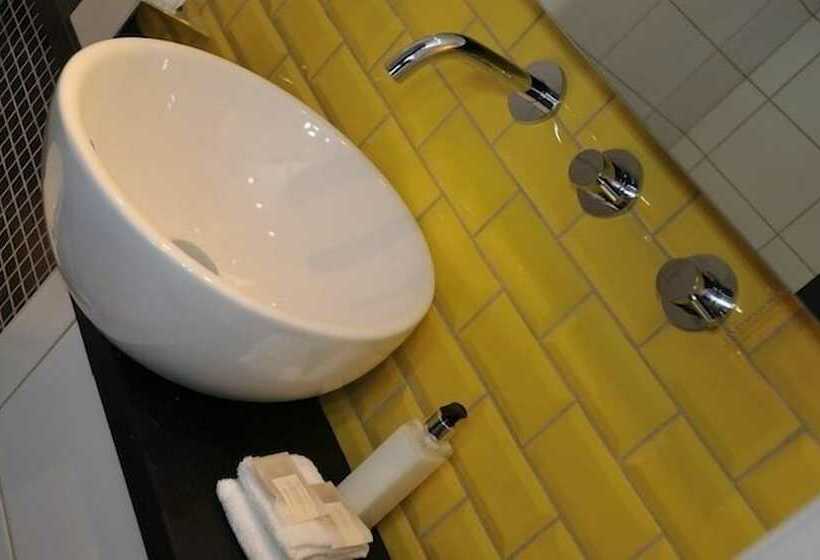 基本间, Greenbank Lodge Llangollen