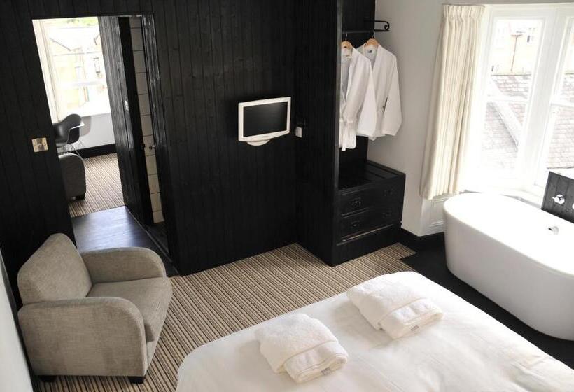 جناح, Greenbank Lodge Llangollen