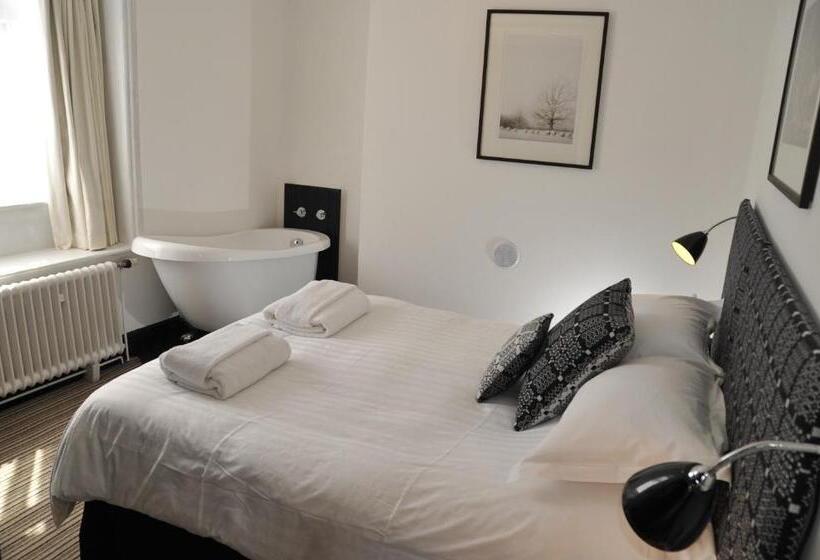 سوییت, Greenbank Lodge Llangollen