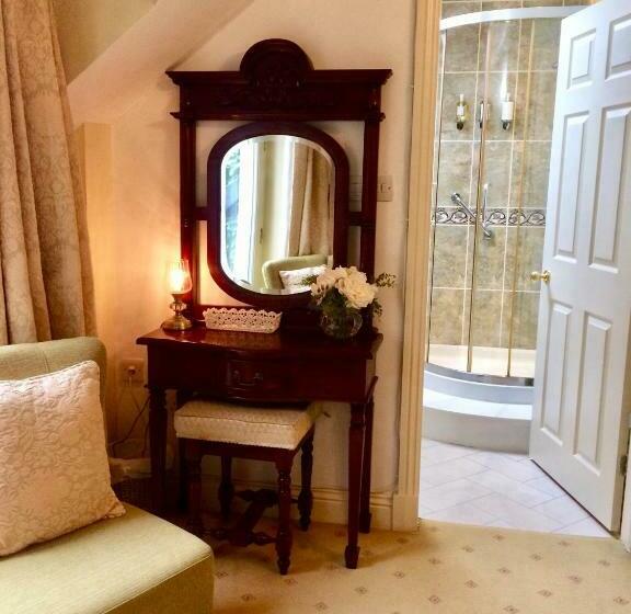 Номер Deluxe, Storrs Gate House