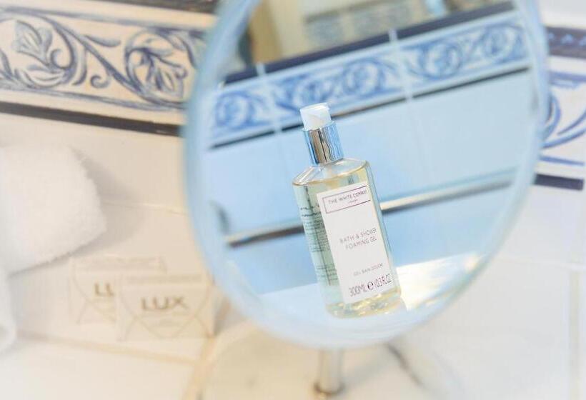 带大床的标准间, Storrs Gate House