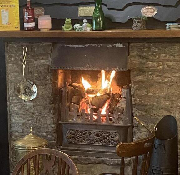 غرفة قياسية, The Angel Inn