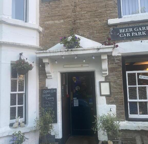 غرفة قياسية, The Angel Inn