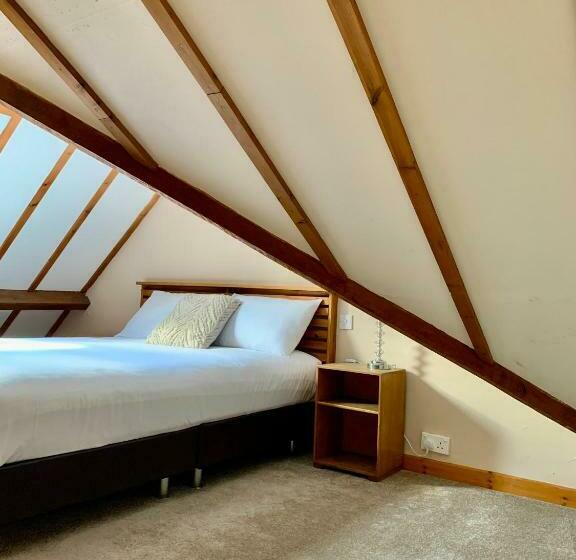 家庭间, The Beacons Guest House