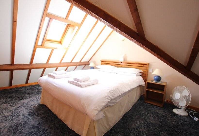 家庭间, The Beacons Guest House