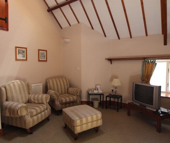 家庭间, The Beacons Guest House