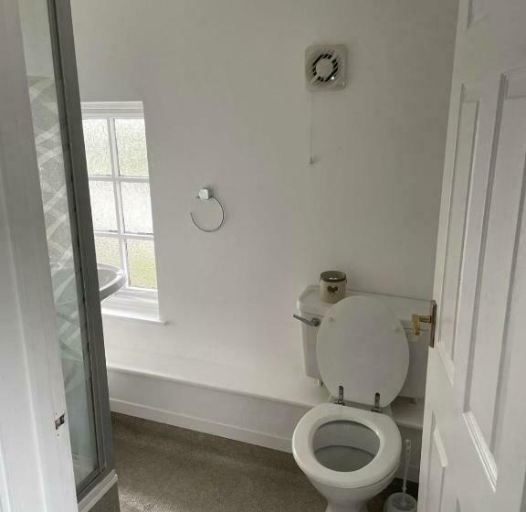 Номер Стандарт, The Billingford Horseshoes