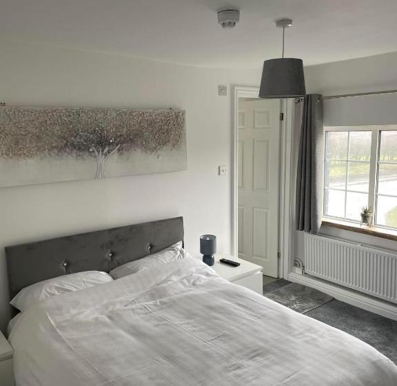 Номер Стандарт, The Billingford Horseshoes