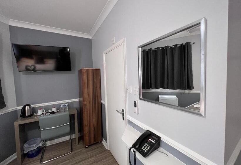 标准间, The Commongate Hotels