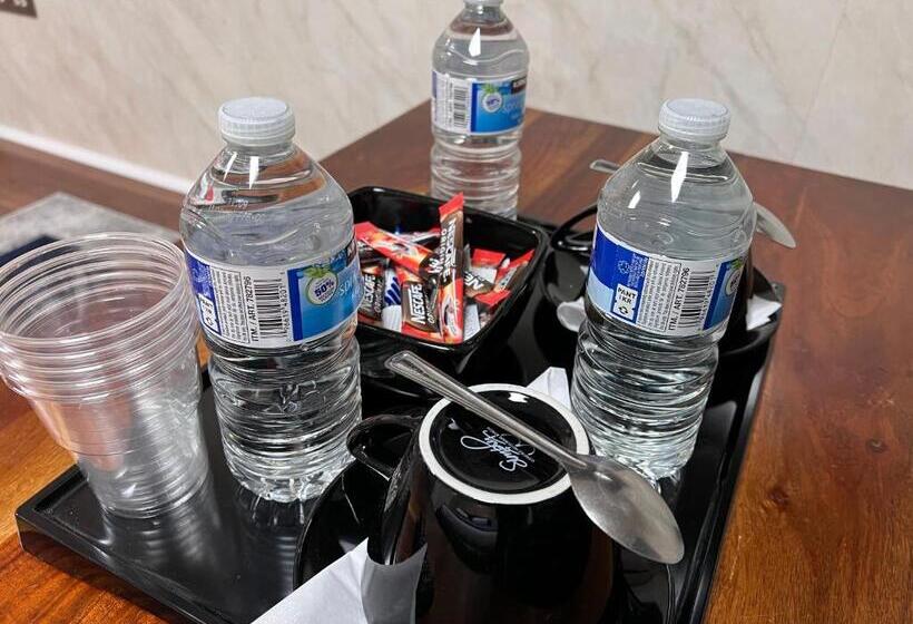 豪华家庭房间, The Commongate Hotels