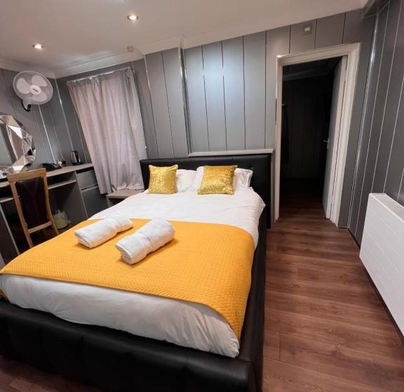 豪华房间, The Commongate Hotels