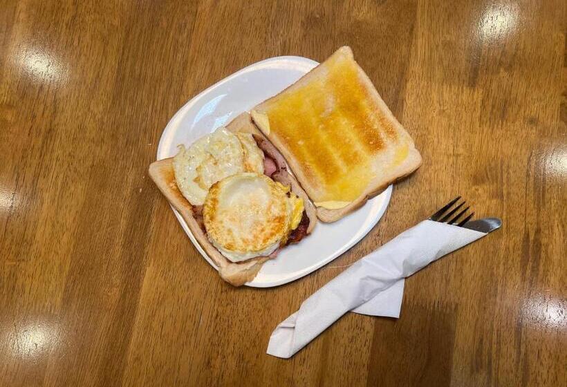 基本间, The Commongate Hotels